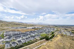 Cozy Apartment Near Salt Lake - Image 4