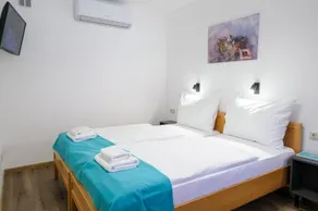 Szt. Adalbert Hotel - Image 2