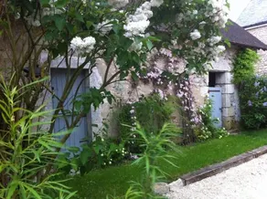 Chez Poune - Image 5