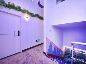 Harbin Wuyecao Love Theme Hotel - Image 5