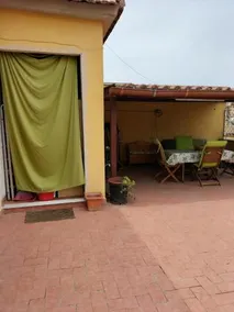 Habitación en casa de familia apta para niños | Vistas a la ciudad | Admite perro - Image 5