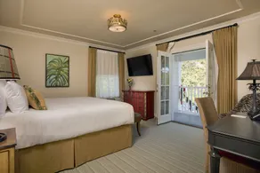Old Town Bluffton Inn - Image 3