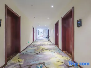 Revolutionary Tradition Academy Hotel - Image 3