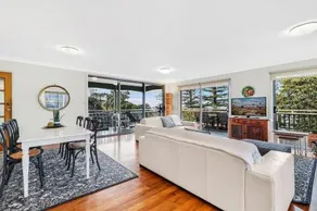 Wilson Ave 39 - Image 5