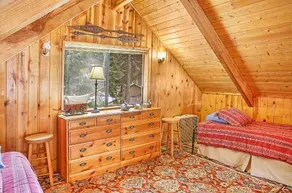 Marie's Cabin - Image 2