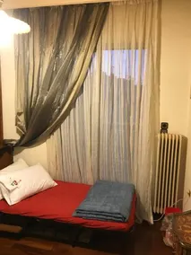 Luxury apartment close to city center, university and children's hospital - Image 4