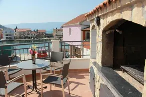 Villa Delta Apartments - Image 3