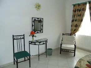 Chambres D'hotes Lou Jassou - Image 2