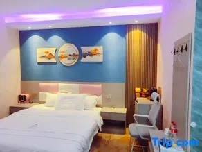 Shangjing Hotel (Qujing Malone Water Park) - Image 3