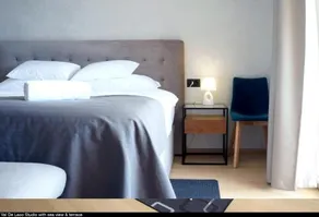 Val de Laco Studio Apartments - Image 2
