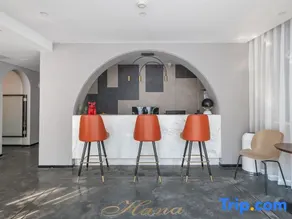 Hana Hotel - Image 2
