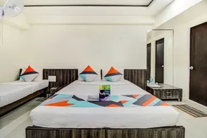 FabHotel Royal Inn - Image 4