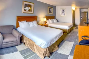Coratel Inn & Suites By Jasper Fairfield - Image 4