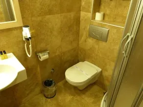 Dere Hotel - Image 2