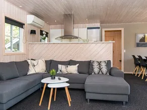 Holiday Home Oksbøl Lxxxvi - Image 3