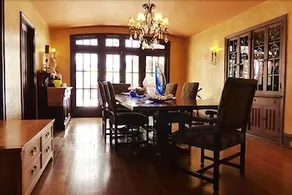 Applewood Inn - Image 3