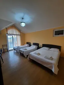 Delta Hotel - Image 5