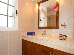 Villa Joanne 4 Bedroom villa WiFi and Air conditioning Perfect for families - Image 2