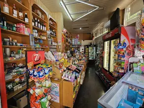Helen's Place - Image 4