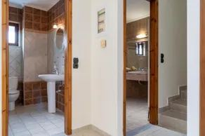 House of Papadogiannis - Image 3