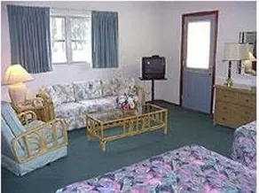 Lake View Motel - Image 2