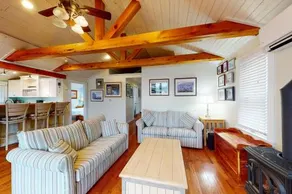 Harrington Cove Cottage - Image 4
