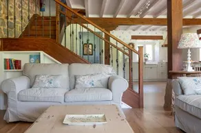 Villa Colasa, casa rústica con encanto en Selaya - Image 2