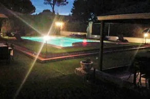 Casa de lujo con piscina privada cerca de Madrid - Image 3