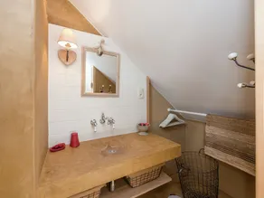Bertrix Hot Tub & Garden Stay - Image 2