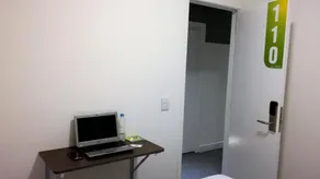 Mr. Hostel Business Lodge - Image 4