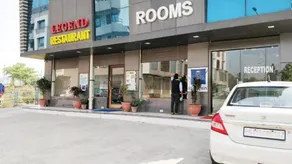 Hotel Legend Inn - Image 4