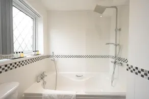 Summerfield House - Elegant house with garden near NEC, JLR, Solihull - Image 4