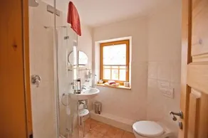 Einzelzimmer mit Dusche und WC - Image 5