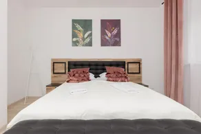 Bemowo Family Apartment By Renters - Image 4