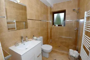 Yael Apartments - Image 5