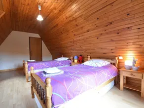 Cozy Holiday Home in Saint-léon-sur-vézère With Pool - Image 3