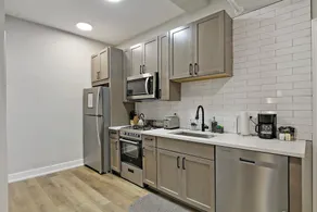 Sleek and Cozy 1BR Apartment - Hartrey G - Image 4