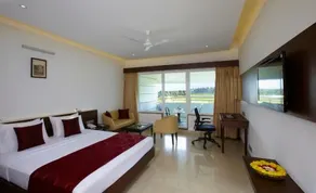 RNS Golf Resort & Nature Cure Centre - Image 2
