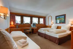 Centro Hotel Stern, Trademark Collection by Wyndham - Image 4