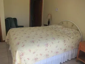 Summer's Country Inn - Image 3