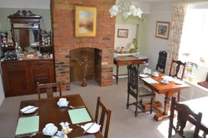 Warren House B&B - Image 3