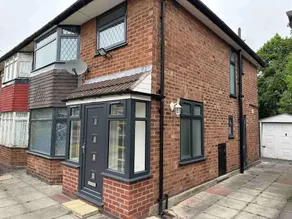 Stunning 3 bed House in Cheadle - Image 4