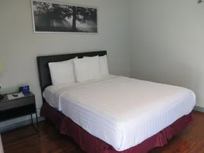AMERICAS BEST VALUE INN (7TH STREET) - Image 4