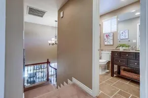 Beautiful Backyard Oasis 5 bedroom 3 Bathroom Home - Image 5
