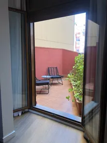 Uma Suites Luxury Midtown - Image 2