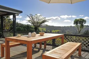 Warwick Hills Rural Retreat - Image 5