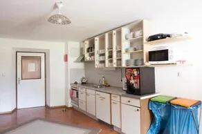 Romedihof Backpacker Hostel - Image 3