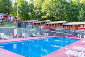 Flamingo Resort On Lake George - Image 5