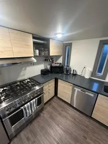 Tranquil Oasis 2 bedroom Suite with Pool View - Image 3