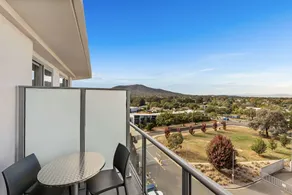 Adina Serviced Apartments Canberra Dickson - Image 4